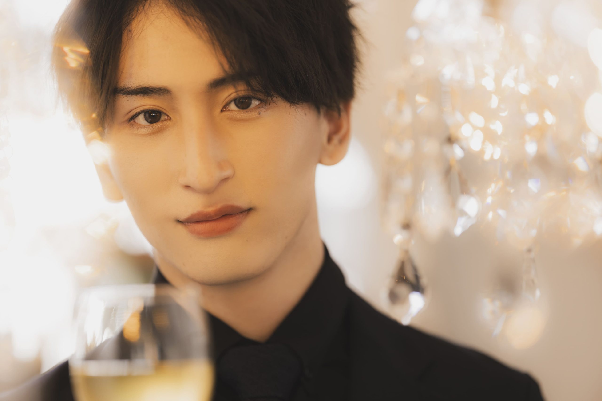 discover pixta-116809662-l